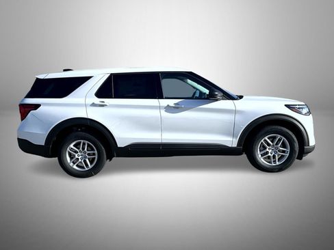 New 2026 Ford Explorer Active image 4