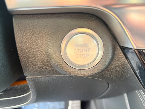 Used 2024 Kia Telluride SX Prestige AWD/4WD image 22