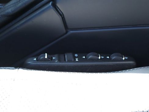 Used 2016 Mercedes-Benz G 550 image 21