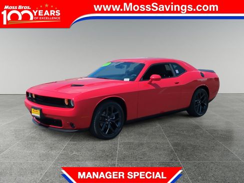 Used 2022 Dodge Challenger SXT w/ Blacktop Package image 1