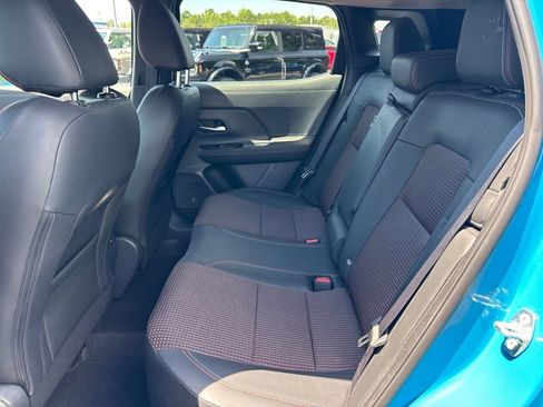 Used 2025 Nissan Kicks SR AWD/4WD image 14