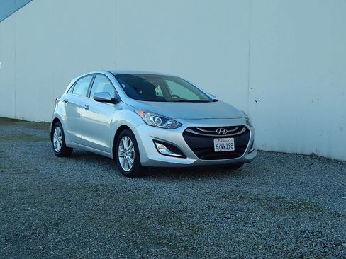 Used 2013 Hyundai Elantra GT image 7