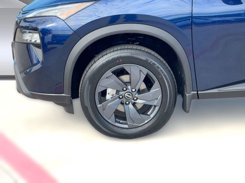 New 2026 Nissan Rogue SV FWD image 11