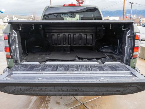 Used 2022 Nissan Frontier S w/ Technology Package image 15