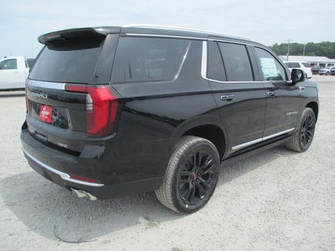 New 2026 GMC Yukon Denali w/ Sun & Power Step Package AWD/4WD image 4