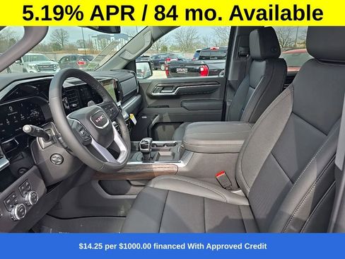 New 2026 GMC Sierra 1500 SLT image 18