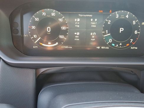 Used 2025 Land Rover Discovery Dynamic SE image 20