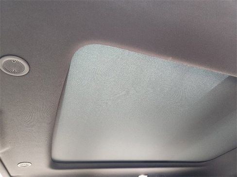 New 2024 Land Rover Range Rover Evoque S image 24