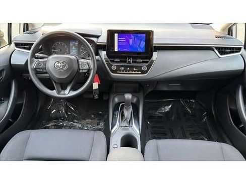 Used 2023 Toyota Corolla LE FWD image 35