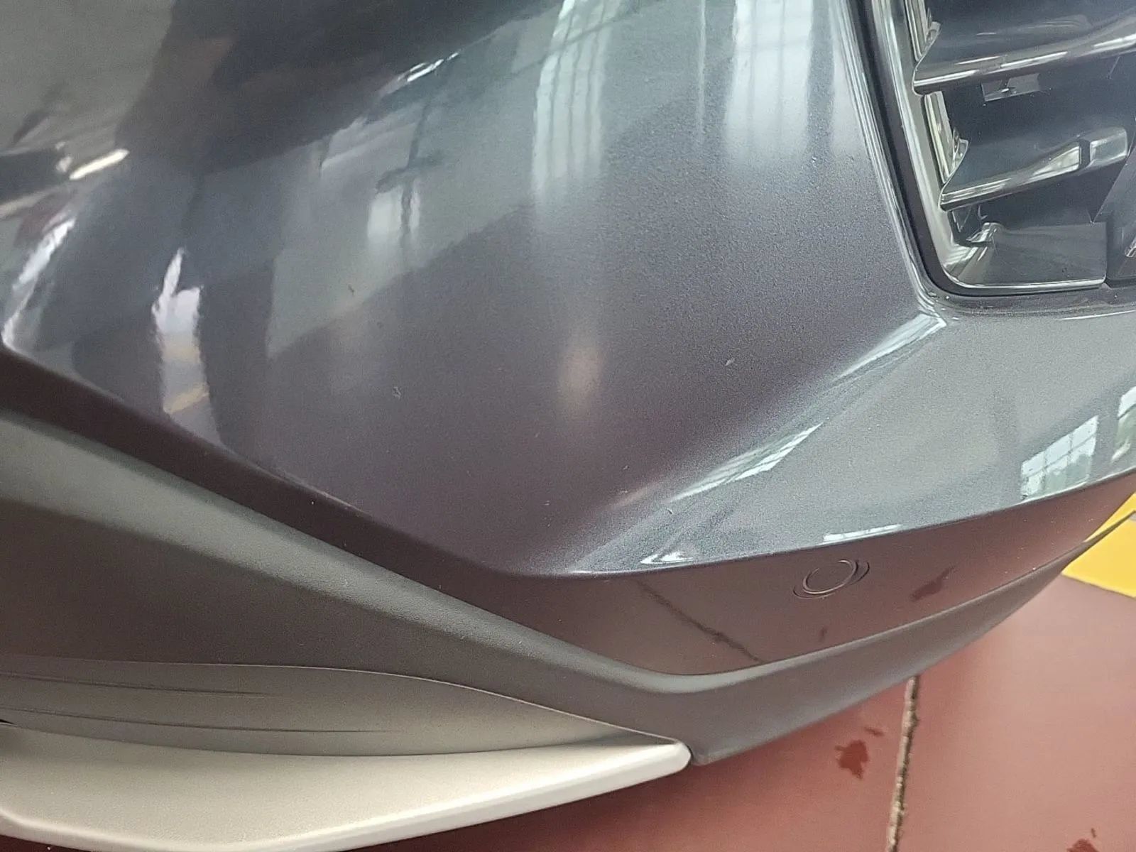 Used 2019 Cadillac XT4 Premium Luxury w/ Enhanced Visibility Package AWD/4WD image 18