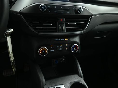 Certified 2020 Ford Escape S FWD image 17