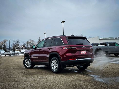 New 2025 Jeep Grand Cherokee Laredo X w/ Luxury Tech Group I image 6