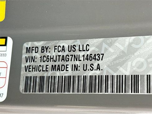 Used 2022 Jeep Gladiator Sport image 46