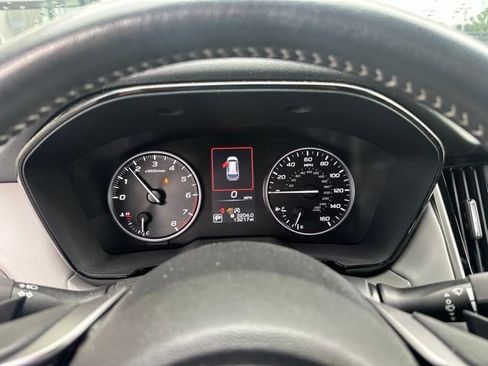 Used 2024 Subaru Outback Premium AWD/4WD image 16