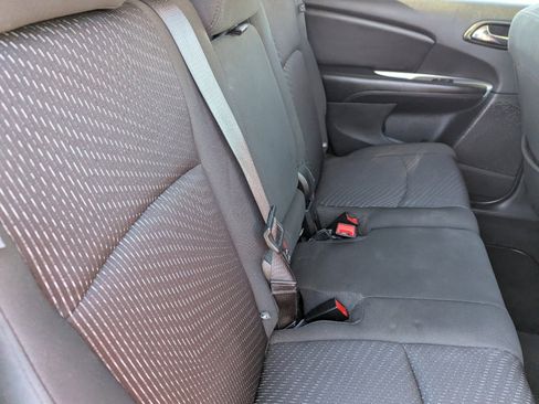 Used 2018 Dodge Journey SXT w/ Connectivity Group image 12