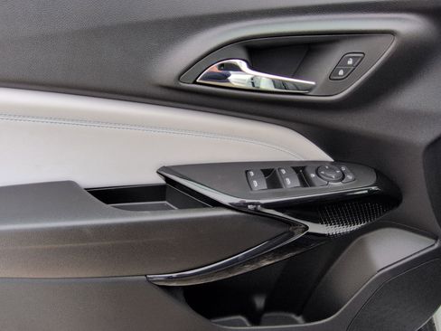 New 2026 Chevrolet Trax LT w/ Driver Confidence Package FWD image 82