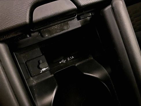 Used 2023 Toyota GR86 w/ ALL Weather Mat Package (TMS) RWD image 31