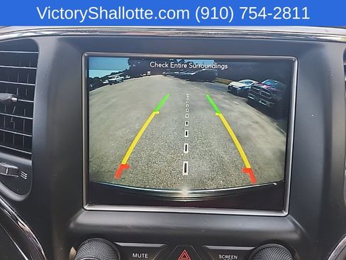 Used 2018 Jeep Grand Cherokee Limited AWD/4WD image 6