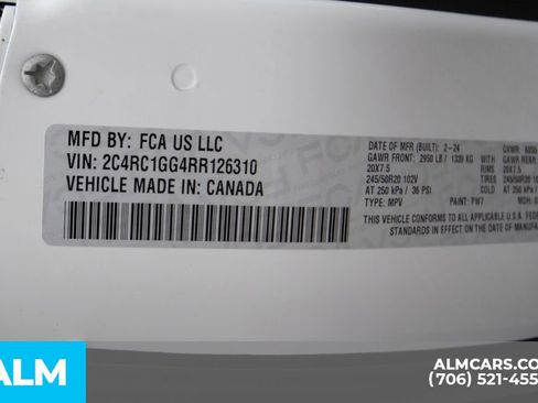 Used 2024 Chrysler Pacifica Limited w/ S Appearance Package image 36