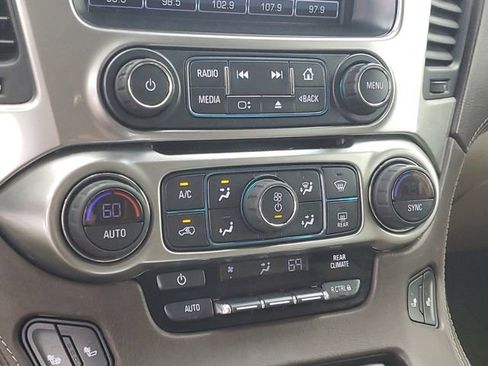 Used 2018 Chevrolet Tahoe LT w/ Texas Edition Package image 28