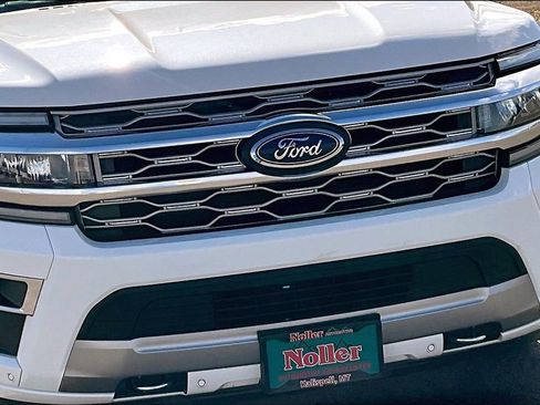 Used 2022 Ford Expedition Platinum image 29