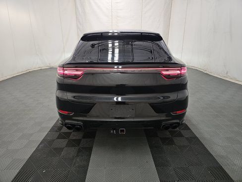 Used 2023 Porsche Cayenne Turbo AWD/4WD image 7