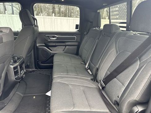 Used 2019 RAM 1500 Big Horn image 25