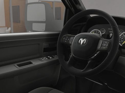 Used 2024 RAM 2500 Tradesman w/ Chrome Appearance Group image 20