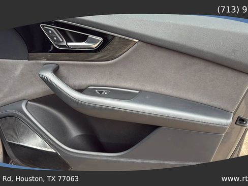 Used 2017 Audi Q7 3.0T Prestige w/ Prestige Package image 45