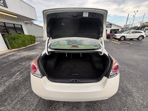 Used 2011 Nissan Altima 2.5 SL w/ 2.5SL Pkg FWD image 27