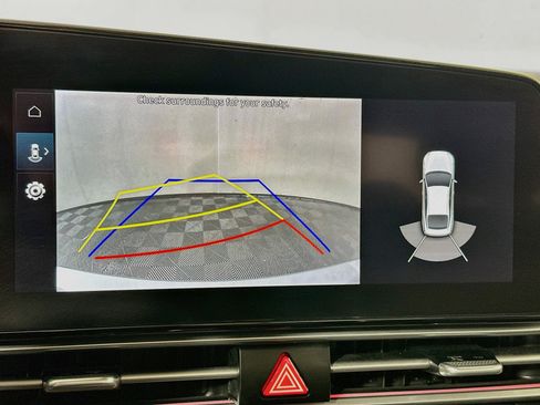 Certified 2023 Hyundai Elantra Limited FWD image 14