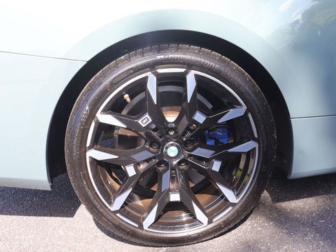 Used 2025 BMW M440i Coupe w/ Parking Assistance Package RWD image 38