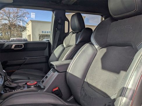 Used 2024 Ford Bronco Raptor image 13