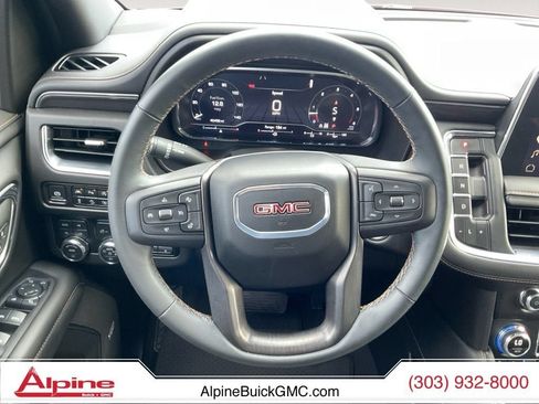Used 2024 GMC Yukon AT4 AWD/4WD image 12
