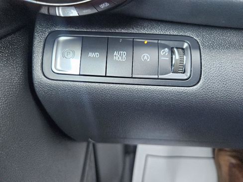 Certified 2025 Chevrolet Equinox RS w/ Convenience Package III AWD/4WD image 32