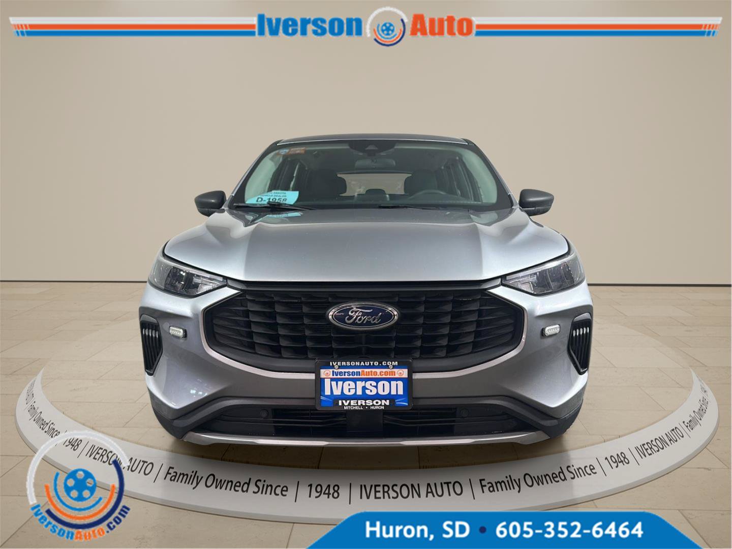 Used 2023 Ford Escape AWD image 2