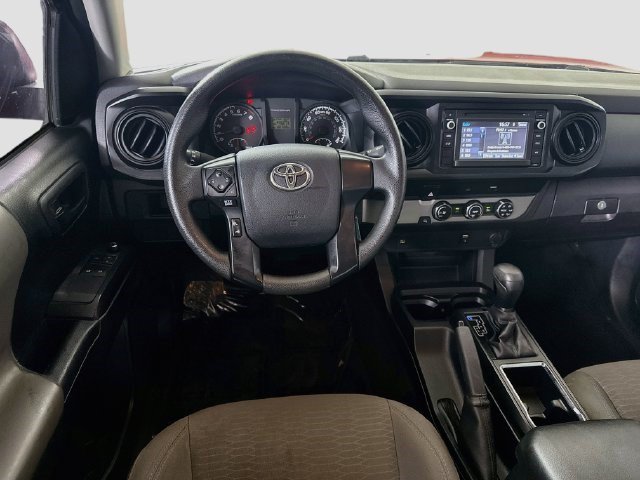 Used 2017 Toyota Tacoma SR RWD image 15