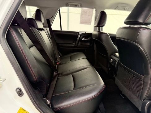 Used 2024 Toyota 4Runner TRD Off-Road Premium image 21