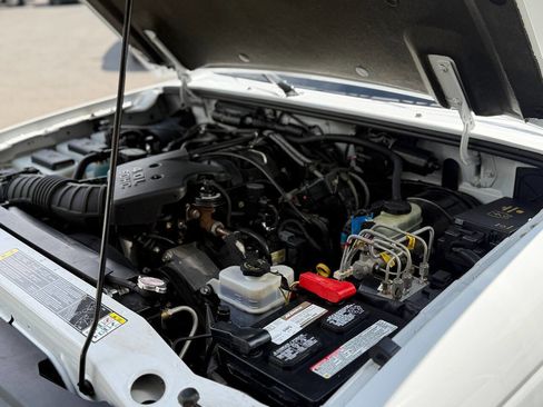 Used 2001 Ford Ranger XLT image 90