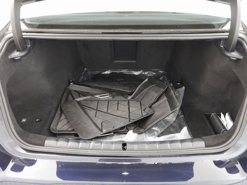 Certified 2025 BMW 760i xDrive w/ Executive Package image 20