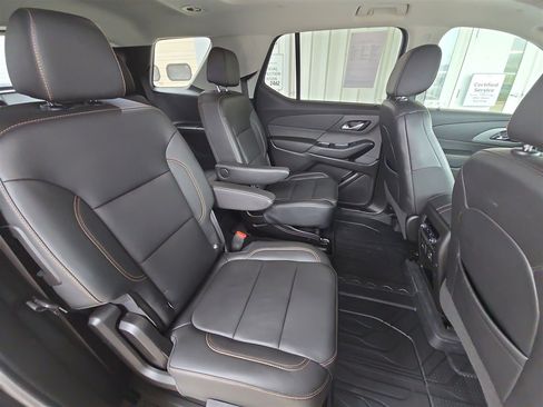 Used 2021 Chevrolet Traverse RS w/ LPO, Floor Liner Package image 27