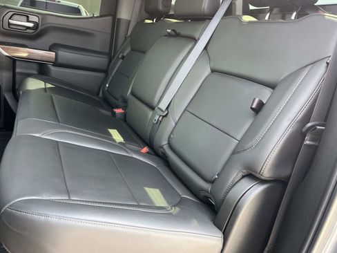 Used 2020 Chevrolet Silverado 1500 LT Trail Boss image 16