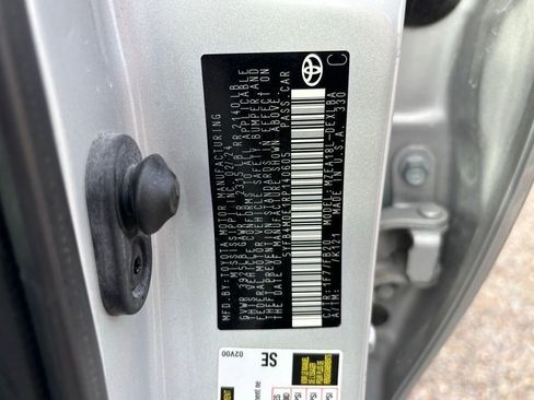 Used 2024 Toyota Corolla LE image 26