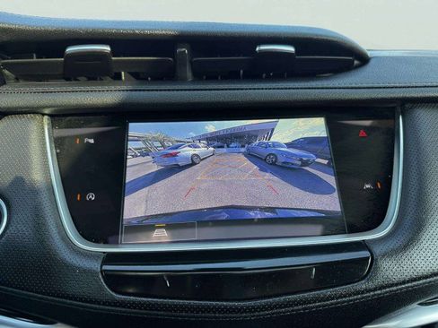 Used 2024 Cadillac XT6 Luxury w/ LPO, Floor Liner Package image 31