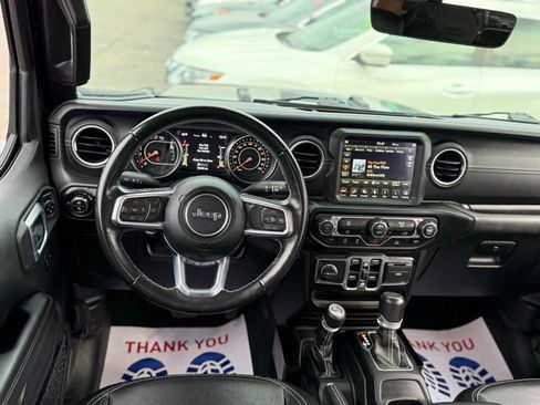 Used 2021 Jeep Gladiator Overland w/ Popular Equipment Package image 8