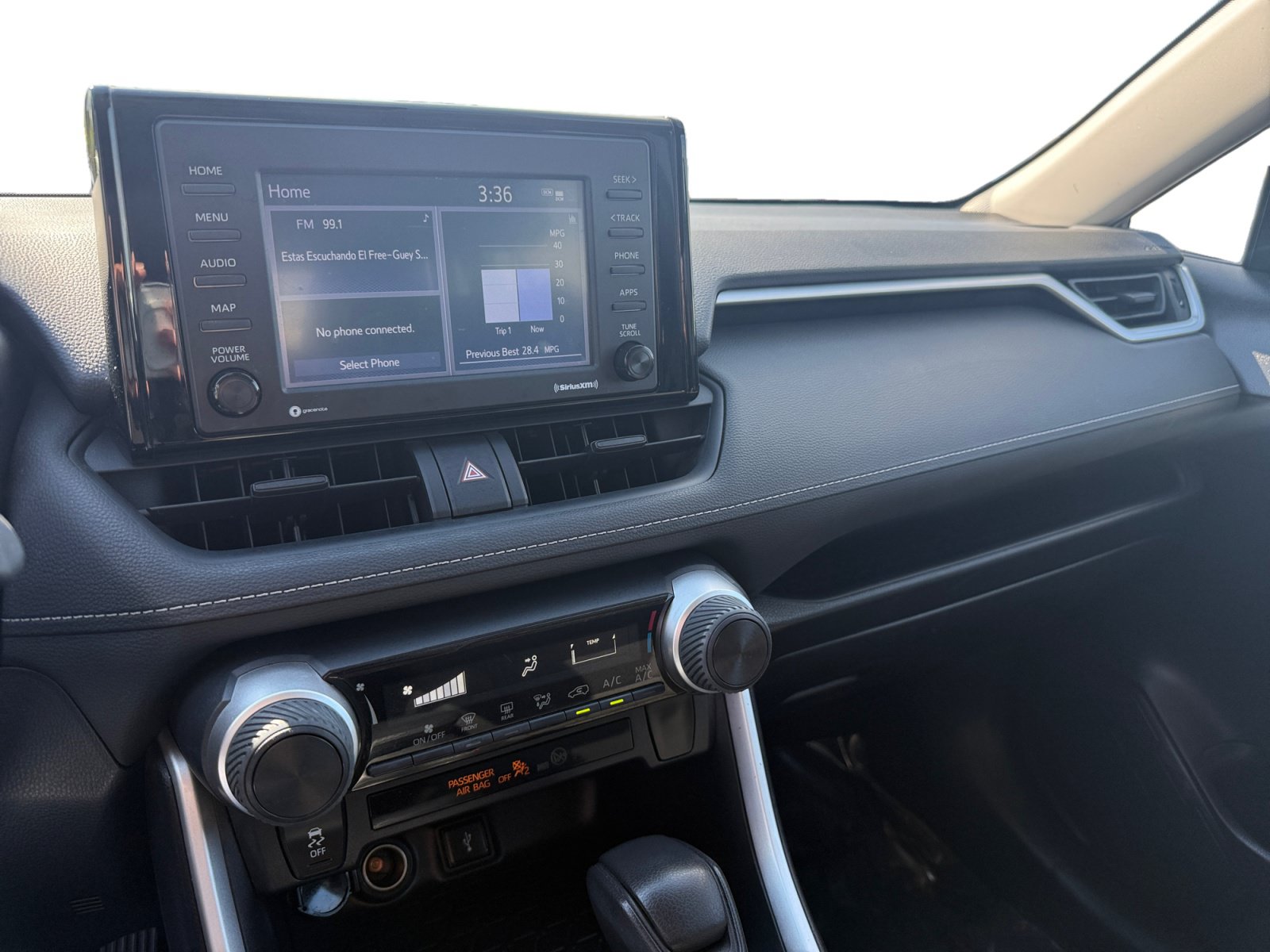 Used 2020 Toyota RAV4 LE w/ All Weather Liner Package FWD image 12