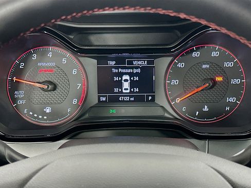 Used 2024 Chevrolet Trax RS FWD image 18