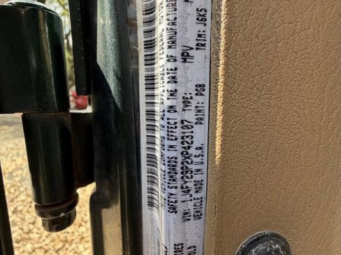 Used 1999 Jeep Wrangler SE image 25