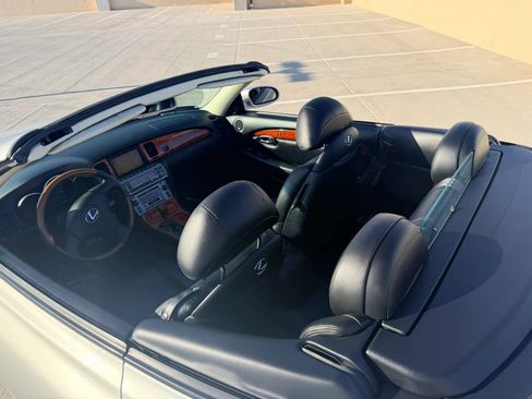 Used 2002 Lexus SC 430 Convertible RWD image 17