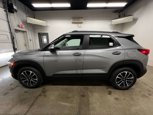 New 2026 Chevrolet TrailBlazer LT w/ Driver Confidence Package FWD image 6